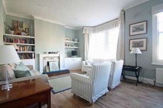 2 bedroom Flat to re...
